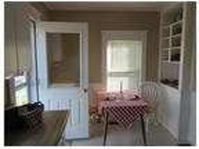 Beautiful 1BR, 1BA home with views overlooking Lake Memphremagog
