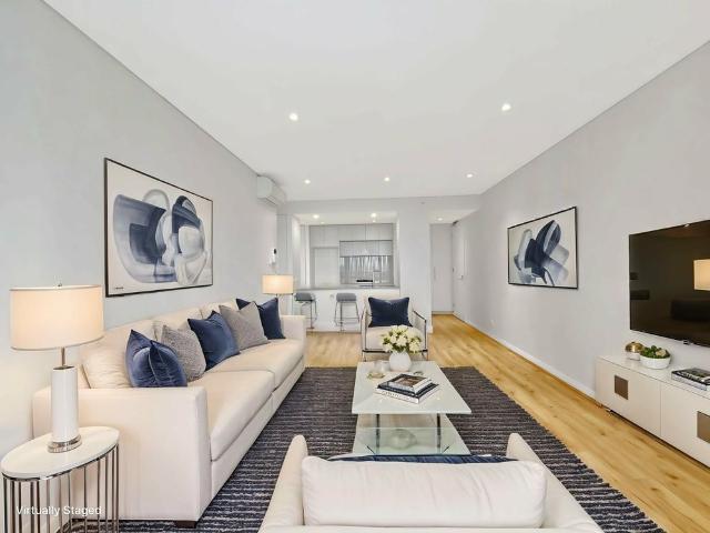 Beautiful 2 Bedroom Apartment!