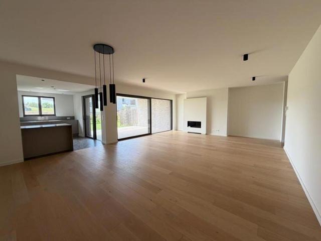 Beautiful 2 bedroom apartment