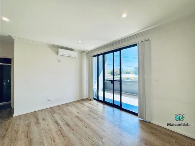 Beautiful 2 Bedroom Apartment