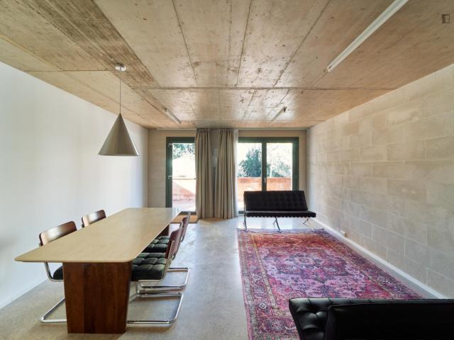 Beautiful 2 bedroom apartment with balcony in Montjuïc area