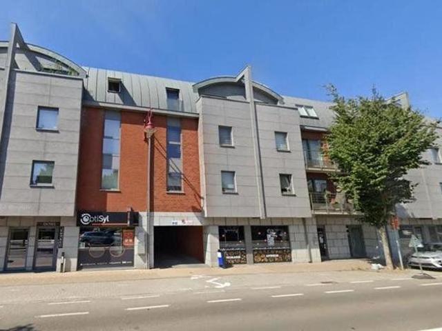 Beautiful 2 bedroom apartment with garage and balcony