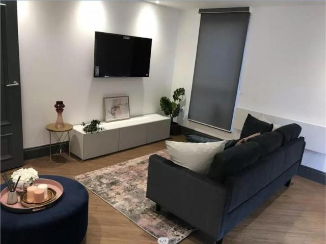 Beautiful 2 bedroom Apartment in New Development
