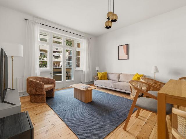 Beautiful 2 Bedroom Apartment in Pankow, Berlin Amsterdam Apartments for Rent