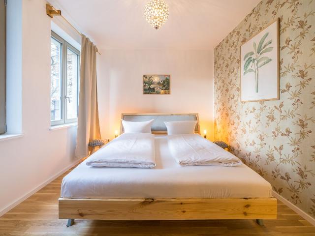 Beautiful 2 bedroom apartment in quite center, Potsdam Amsterdam Apartments for Rent