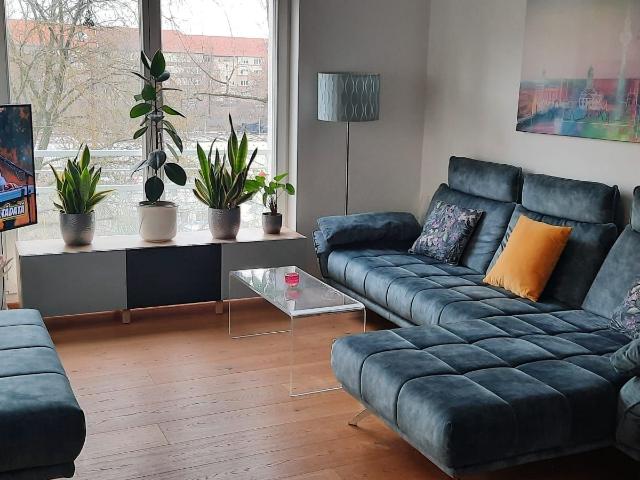 Beautiful 2 bedroom apartment near Ku'damm and the S Bahn Ring