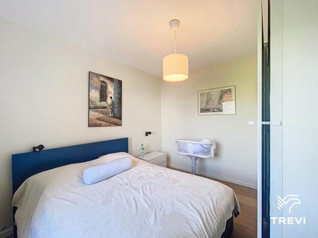 Beautiful 2 bedroom FURNISHED apartment