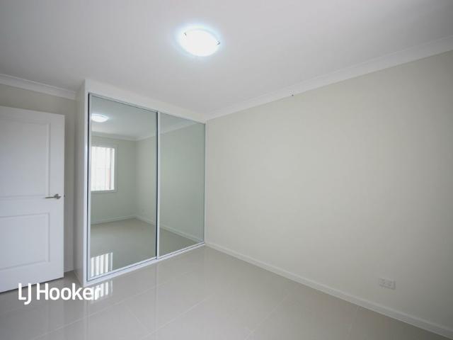 Beautiful 2 Bedroom Property!