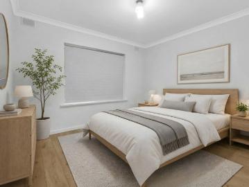 BEAUTIFUL 2 BEDROOM GROUND FLOOR UNIT WITH A LOCK UP GARAGE