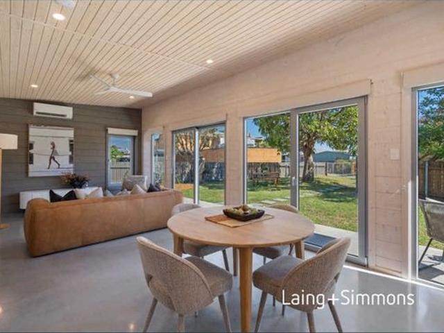 Beautiful 2 Bedroom Home with Secure Yard
