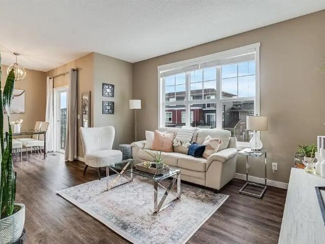 Beautiful 2 Bedroom Townhome | South Facing | Attached Garage | Nolan Hill