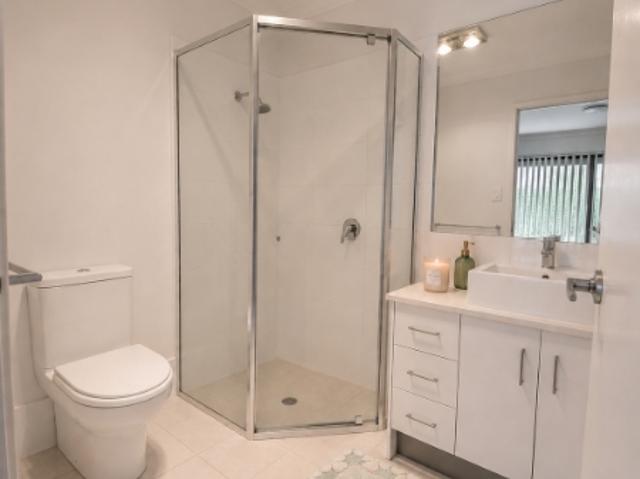BEAUTIFUL 2 Bedroom Townhouse