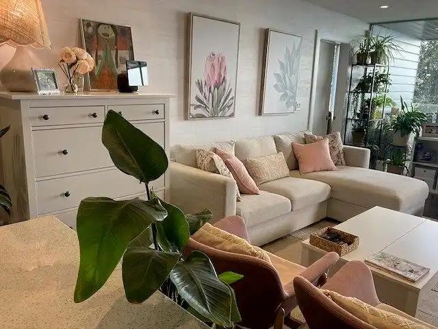 Beautiful 2 bedroom, White Rock ocean view suite