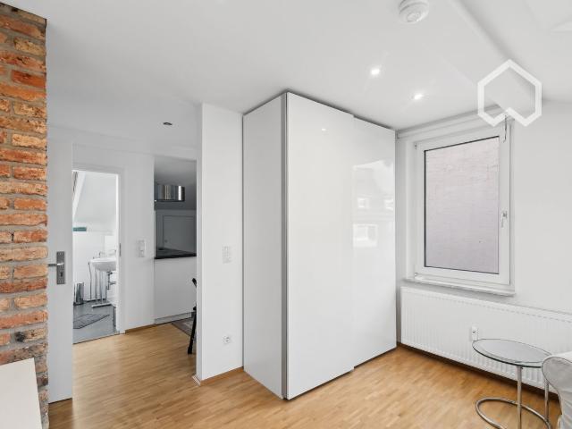 Beautiful 2 room apartment central Frankfurt, Frankfurt Amsterdam Apartments for Rent