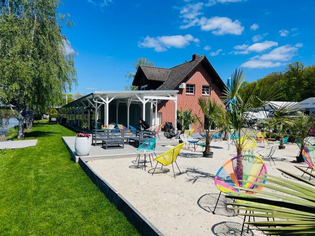Beautiful 2 room apartment directly on the Havel, Berlin Amsterdam Apartments for Rent