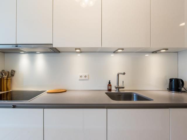 Beautiful 2 Room Design Apartment in Prenzlauer Berg Berlin, Berlin Amsterdam Apartments for Rent