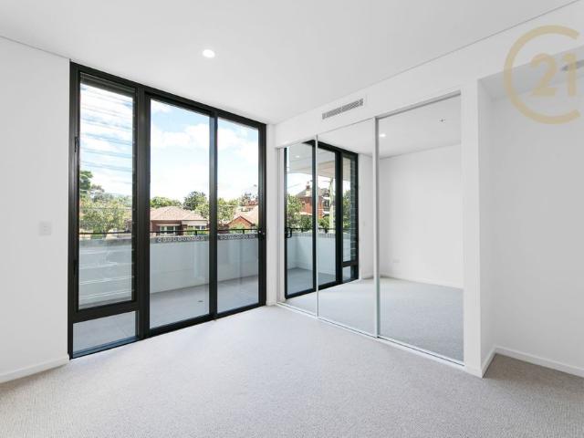 Beautiful 2br Apartment Available Now!