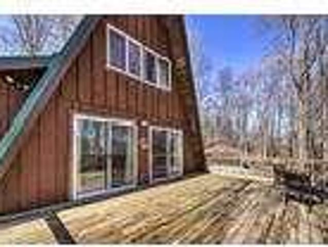Beautiful 2BR,2BA Home with Gatlinburg Style Views in Mitchell, IN