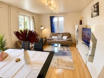 Beautiful 4.5 Zimmer Apartment in Langnau am Albis Fully Furnished | Ideal for Families or Groups
