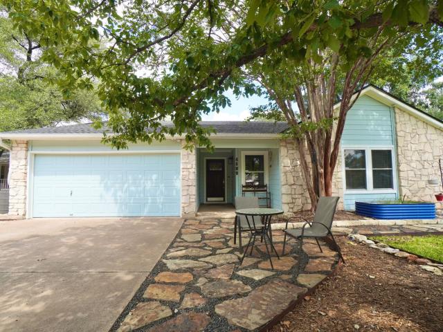 Beautiful 4 Bed, 2 Bath Austin Rental with Private Backyard Oasis