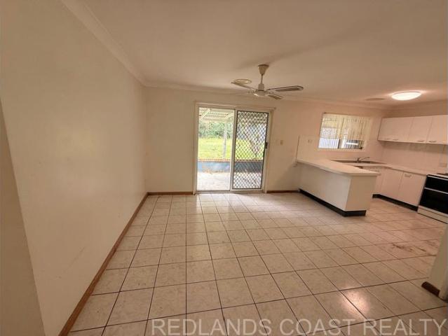 Beautiful 4 Bedroom Brick Family Home