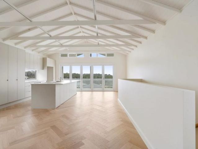 Beautiful 4 Bedroom Duplex in Mollymook