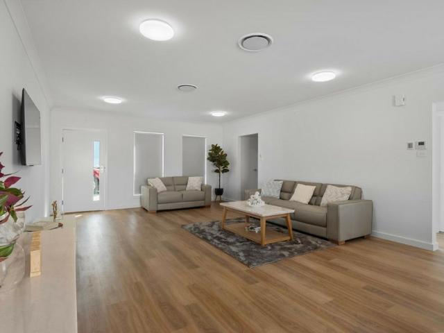 Beautiful 4 Bedroom Furnished Home Available Now!
