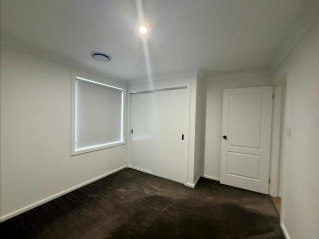 Beautiful 4 bedroom Family Home in Outlook Estate