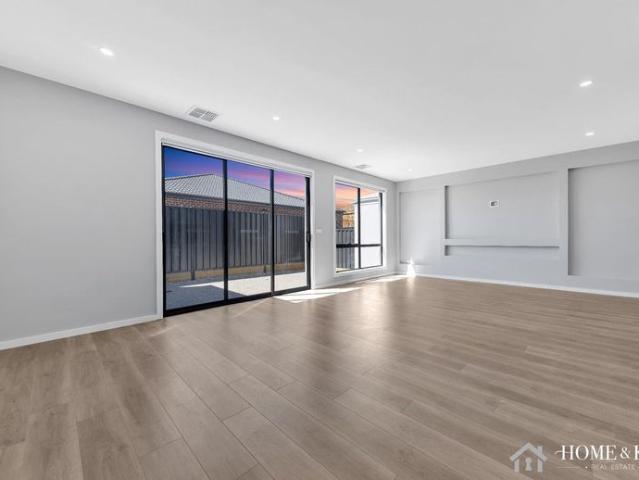 Beautiful 4 Bedroom Family Home in a Prime Location