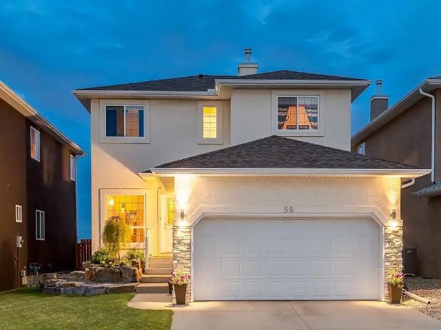 Beautiful 4 Bedroom Family home with Finished Basement in Royal Oak NW
