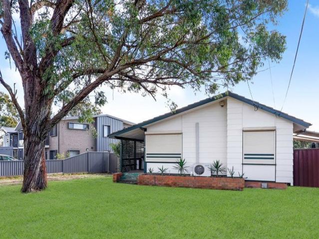 Beautiful 4 Bedroom Home!