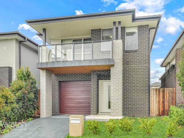 Beautiful 4 Bedroom Home!