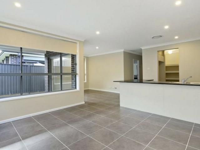 Beautiful 4 Bedroom Home in Great Location!