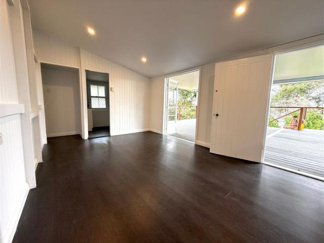 Beautiful 4 Bedroom Home In The Heart Of Ipswich
