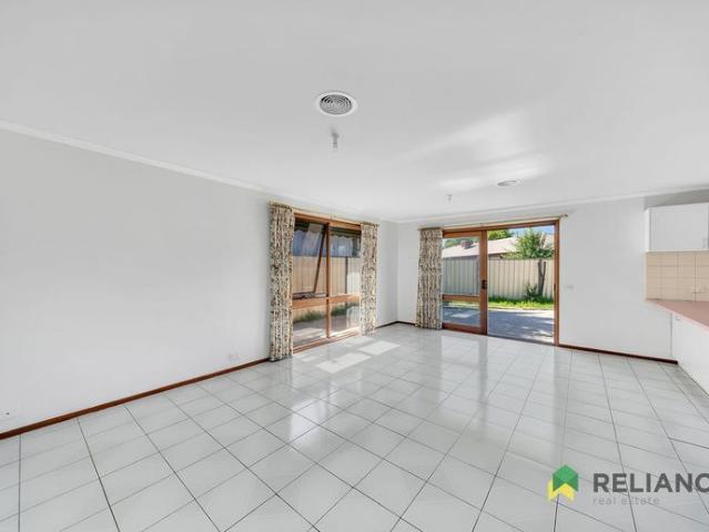 Beautiful 4 Bedroom in Cambridge Estate!