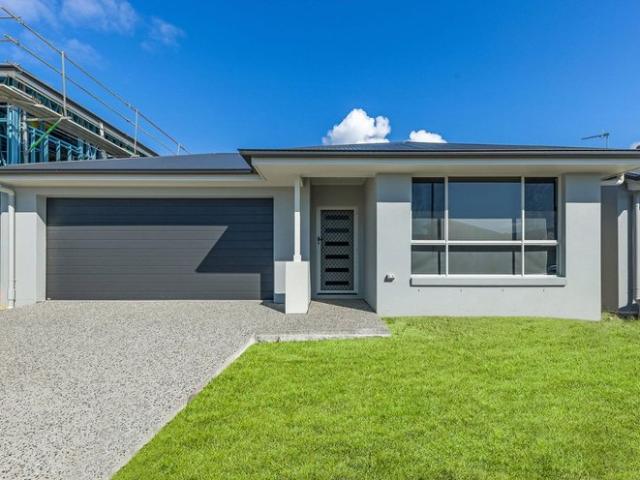 Beautiful 4 bedroom property in new estate