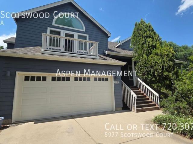 Beautiful 4 Bedroom 3.5 Bath Boulder!