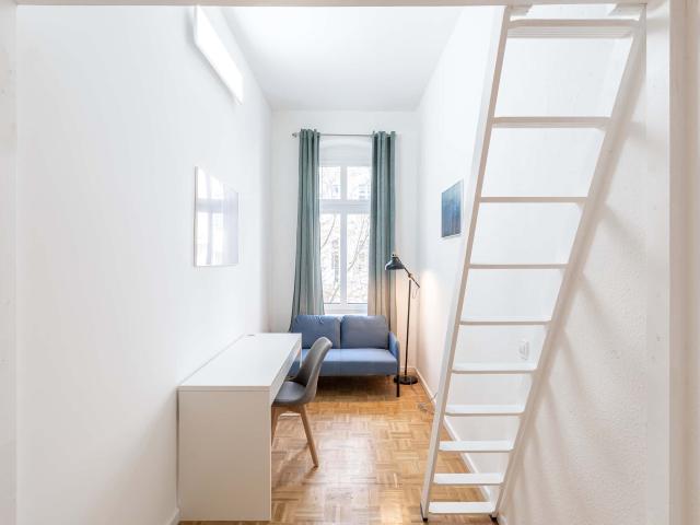 Beautiful 4 bedrooms apartment in Berlin Prenzlauer Berg