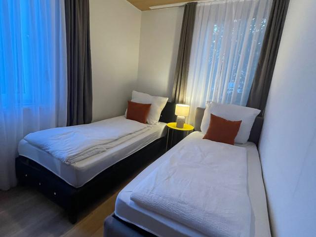 Beautiful 4 room apartment, central and newly furnished, Bayreuth Amsterdam Apartments for Rent
