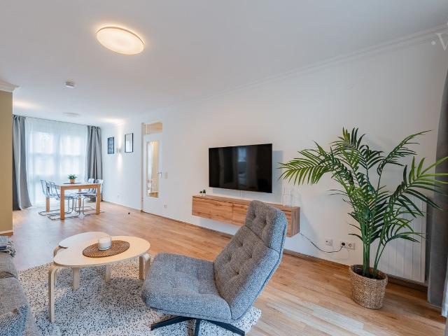 beautiful 4 room apartment in Tegel, Berlin Amsterdam Apartments for Rent