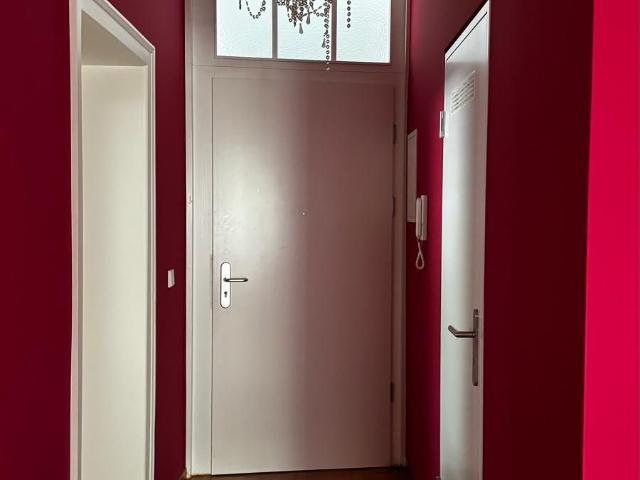 Beautiful 4 room apartment in the center of Karlsruhe, Karlsruhe Amsterdam Apartments for Rent