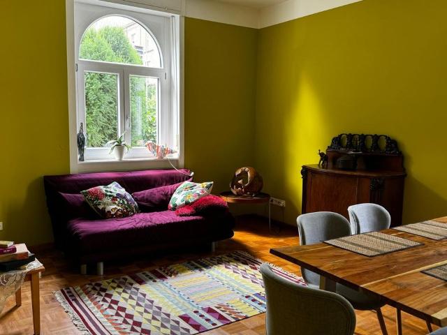 Beautiful 4 room apartment in the center of Karlsruhe, Karlsruhe Amsterdam Apartments for Rent