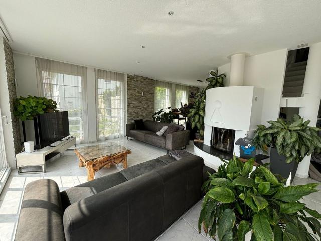 Beautiful 5.5 room single family house in Hallwil with plenty of sun