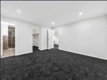 Beautiful 5 Bedroom Home!