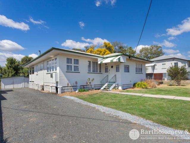 Beautiful Cottage Ready for Its Next Chapter
