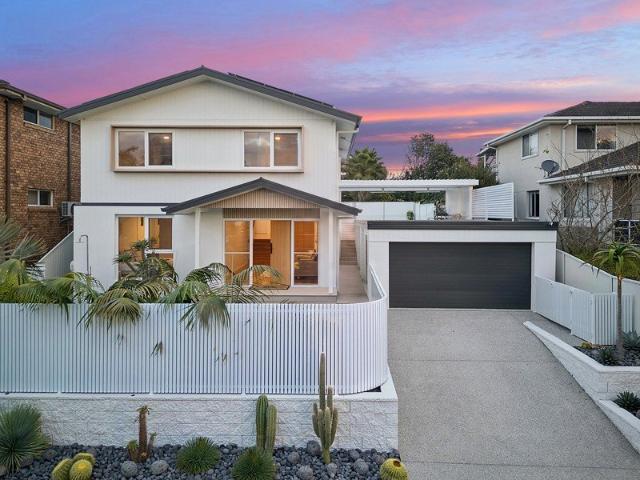 Beautiful coastal home, designed to entertain