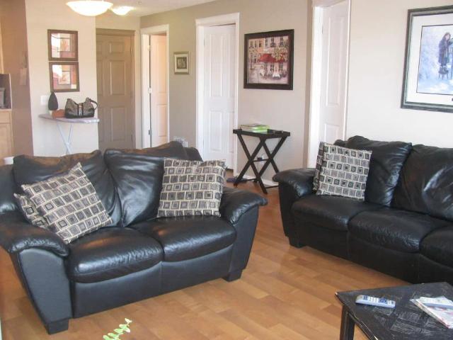 BEAUTIFUL SAGEWOOD CONDO Nov Rent Incentive only $1000 — 2 Bedrooms Condo Unit