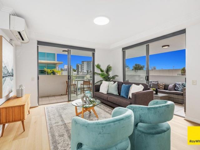 Beautiful Apartment with Liveability Plus!