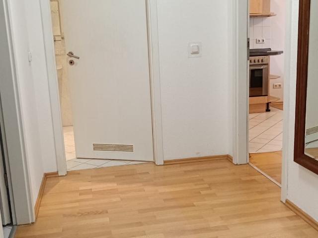 Beautiful central 3 Rooms Flat in Oranienburg, Oranienburg Amsterdam Apartments for Rent