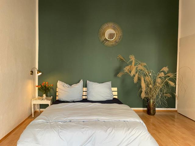 Beautiful charming apartment in Baumschulenweg, Niederschöneweide, Berlin Amsterdam Apartments for Rent